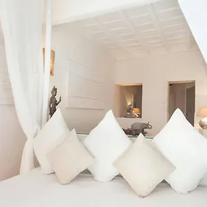 navona-love-deluxe.it-romehotels.com/